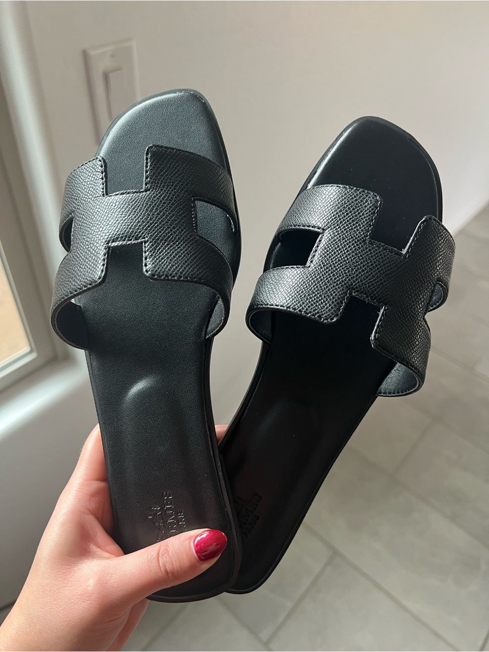 Women's Black Slide Sandals - Sleek Open-Toe Comfort